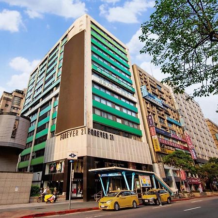 Green World Zhongxiao Тайбэй Экстерьер фото