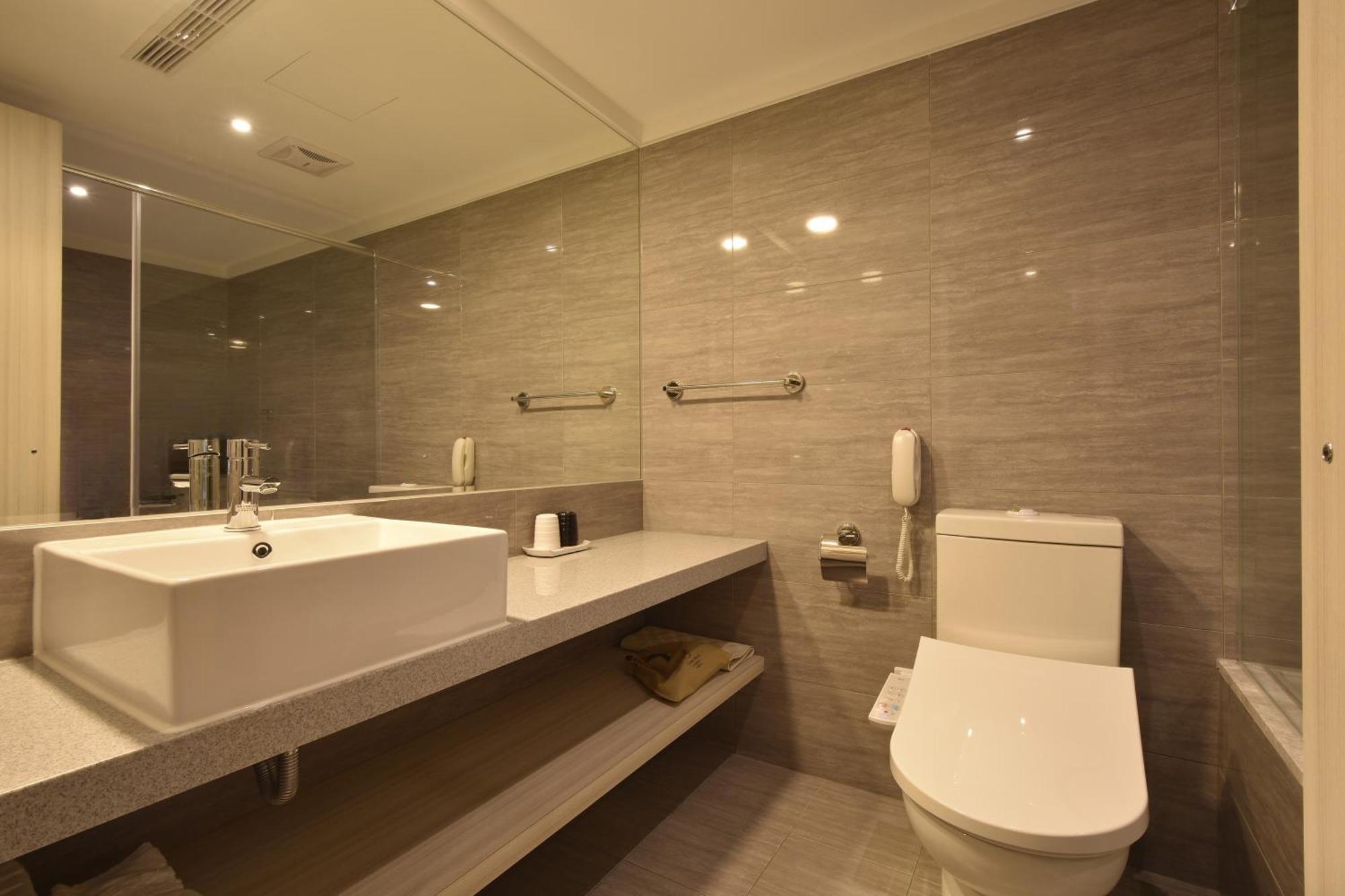 Green World Zhongxiao Тайбэй Экстерьер фото