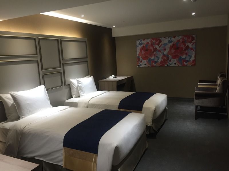 Green World Zhongxiao Тайбэй Экстерьер фото