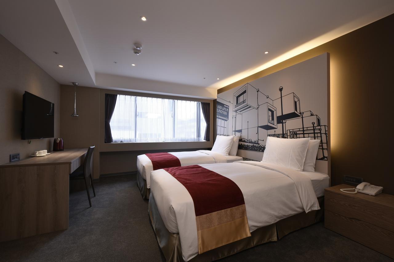 Green World Zhongxiao Тайбэй Экстерьер фото