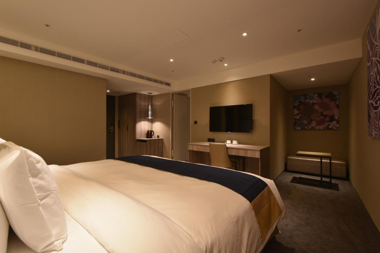 Green World Zhongxiao Тайбэй Экстерьер фото